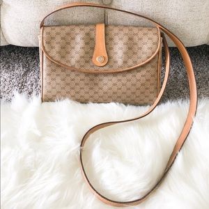 Authentic Gucci Crossbody/Clutch